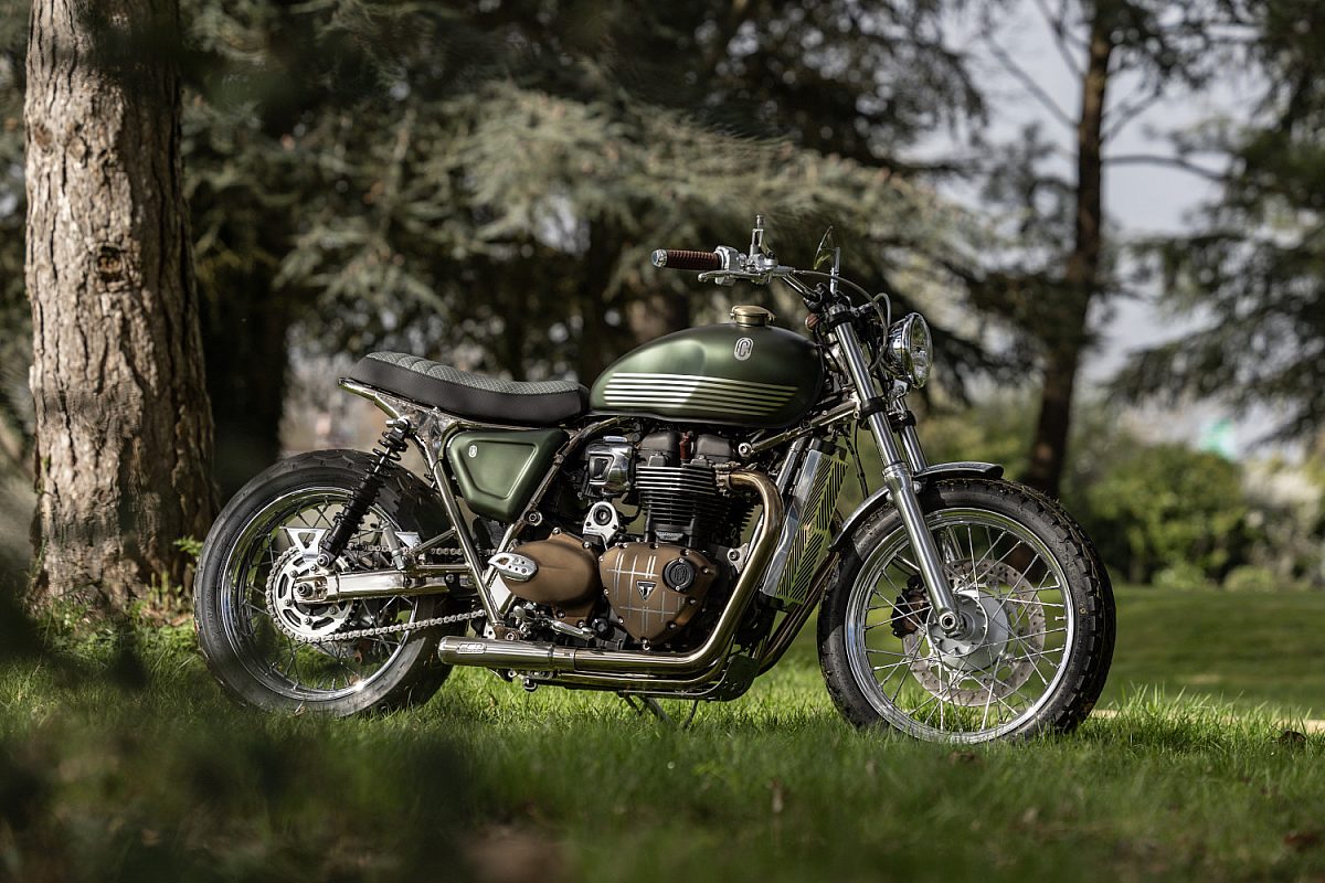 FCR Original Triumph Scrambler16