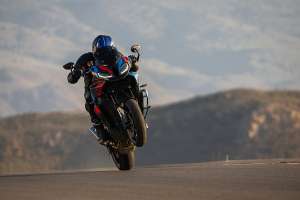2026 bmw m1000 xr 1