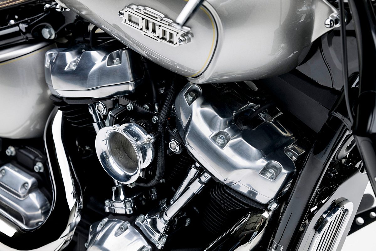 Sydney Huntsman: One Way Machine's Harley-Davidson Softail | Bike EXIF