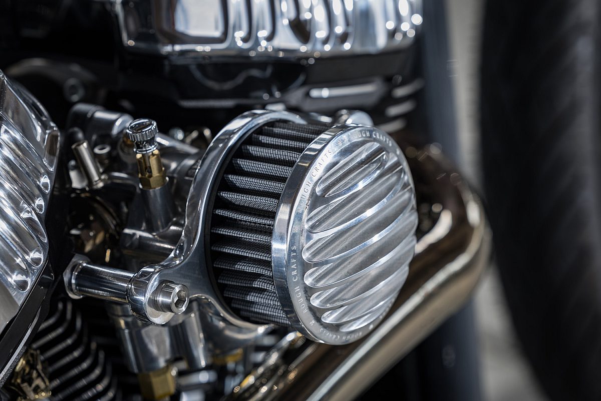Rough Crafts Aeternum Blade Harley Davidson Street Bob 8