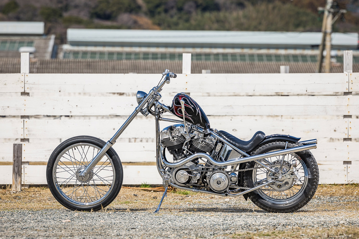 Carrura: Kid Custom Factorys 1978 Harley FXS Chopper