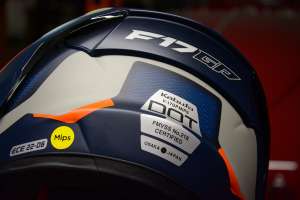 Kabuto f17gp helmet 9