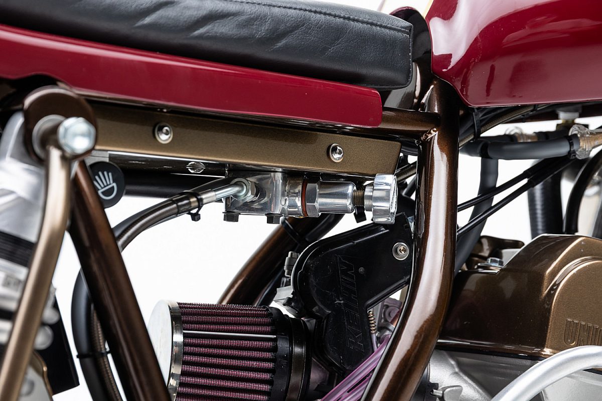 Mule Hond CR450 Tracker 22